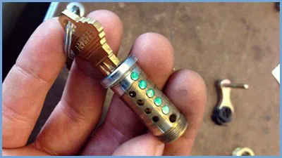 Lock Key Shop Bronx, NY 718-304-2943 - 56-12